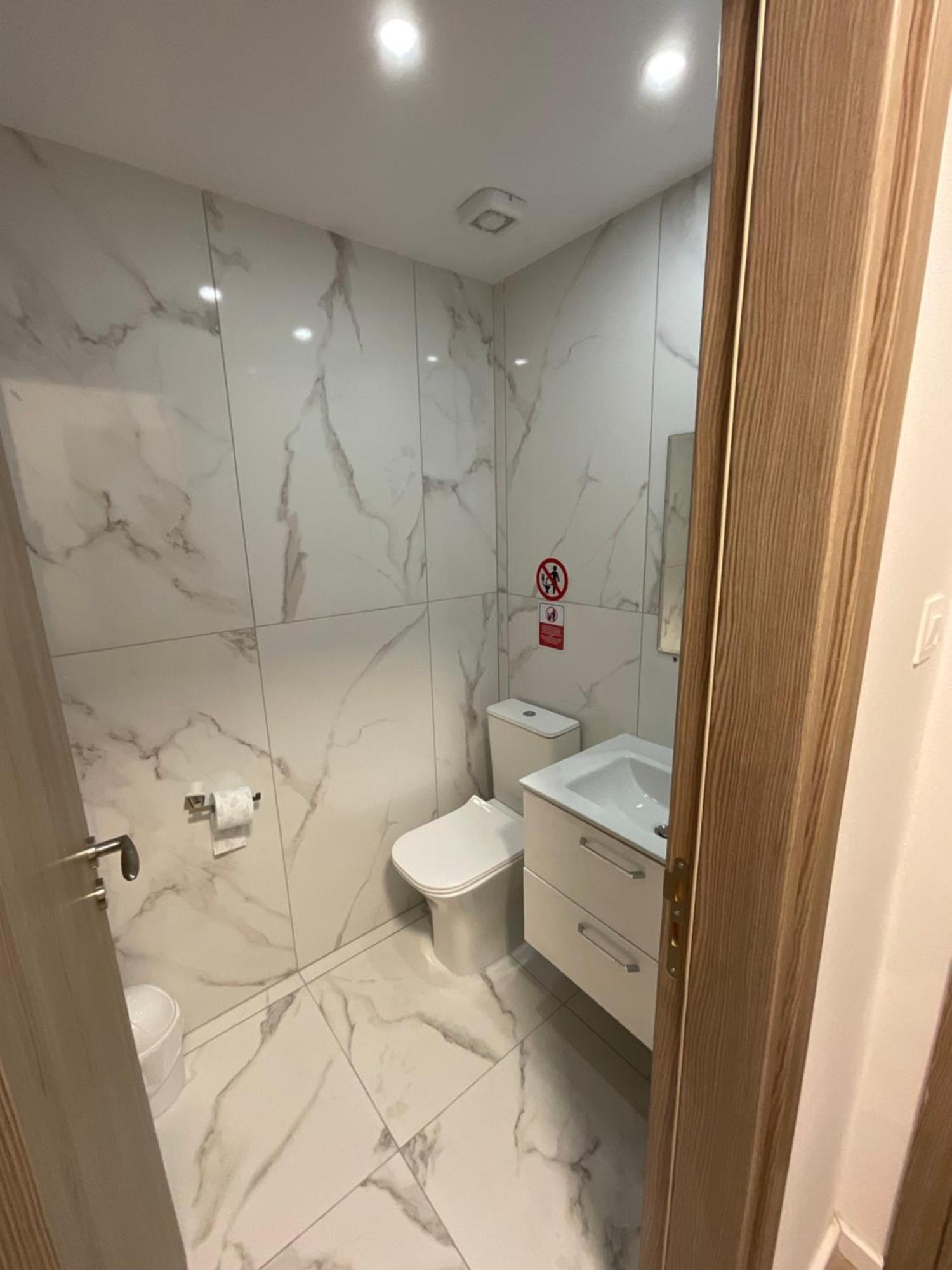 Apartamento Le Voyageur Lárnaca Exterior foto