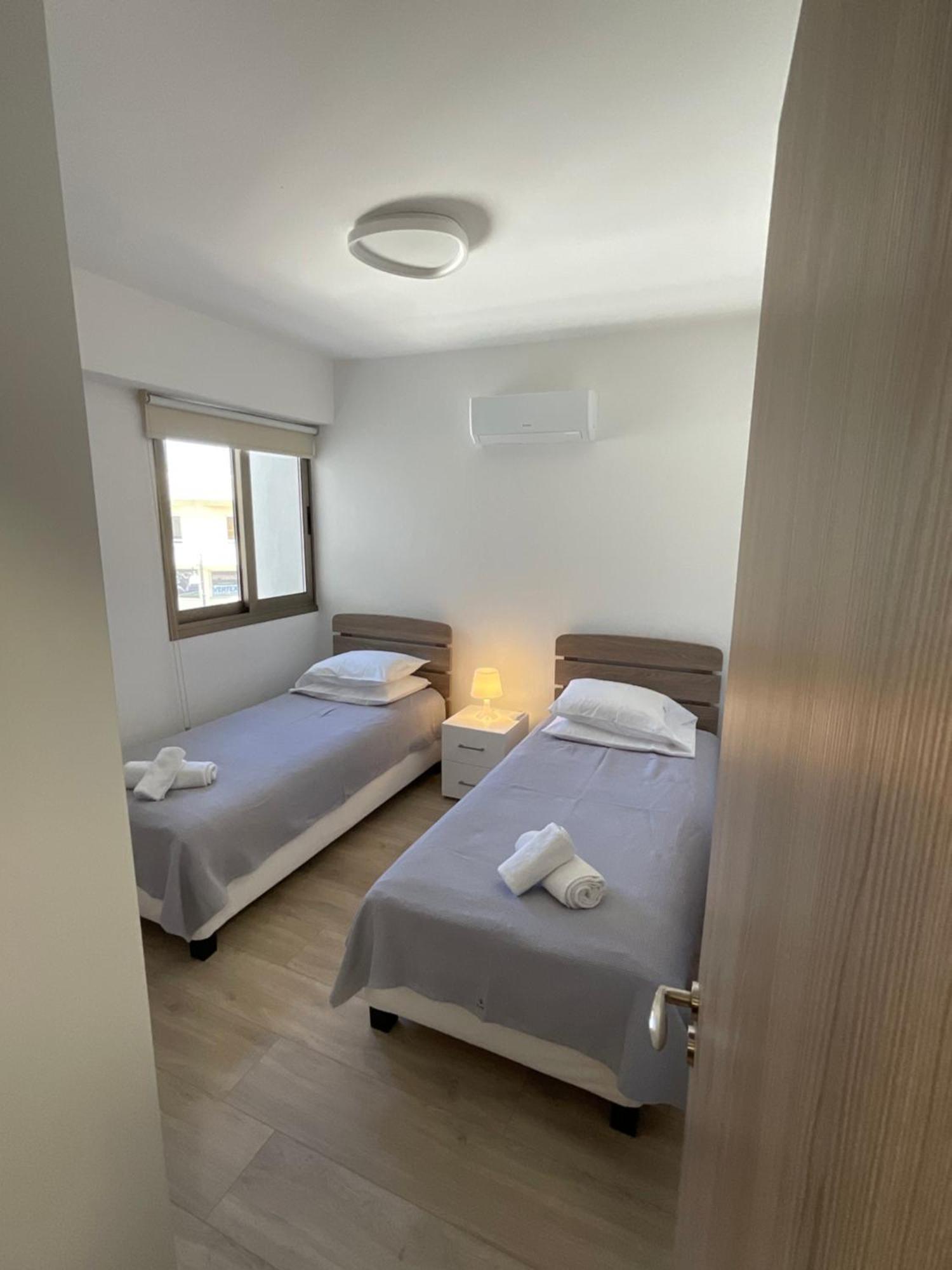 Apartamento Le Voyageur Lárnaca Exterior foto