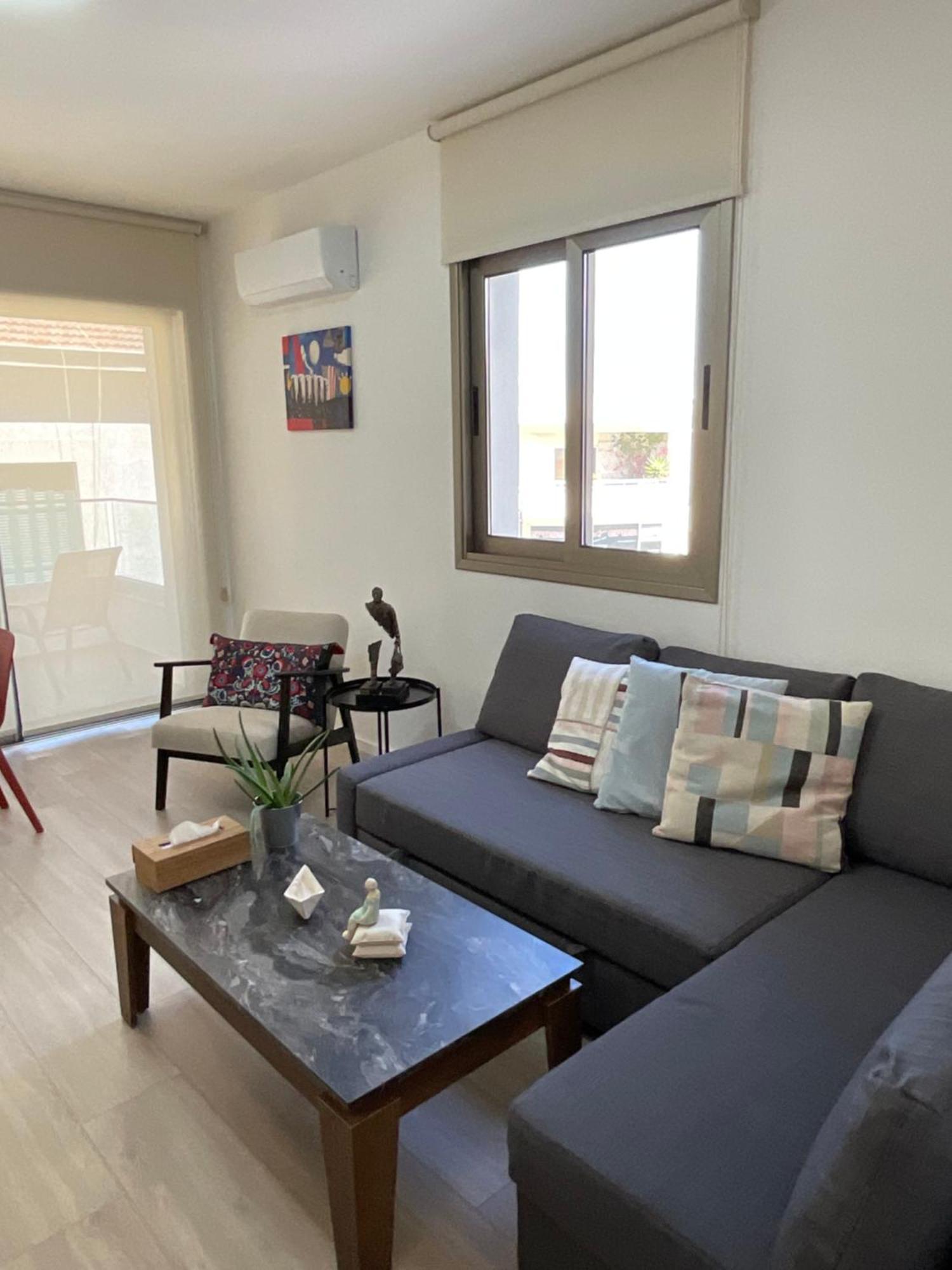 Apartamento Le Voyageur Lárnaca Exterior foto