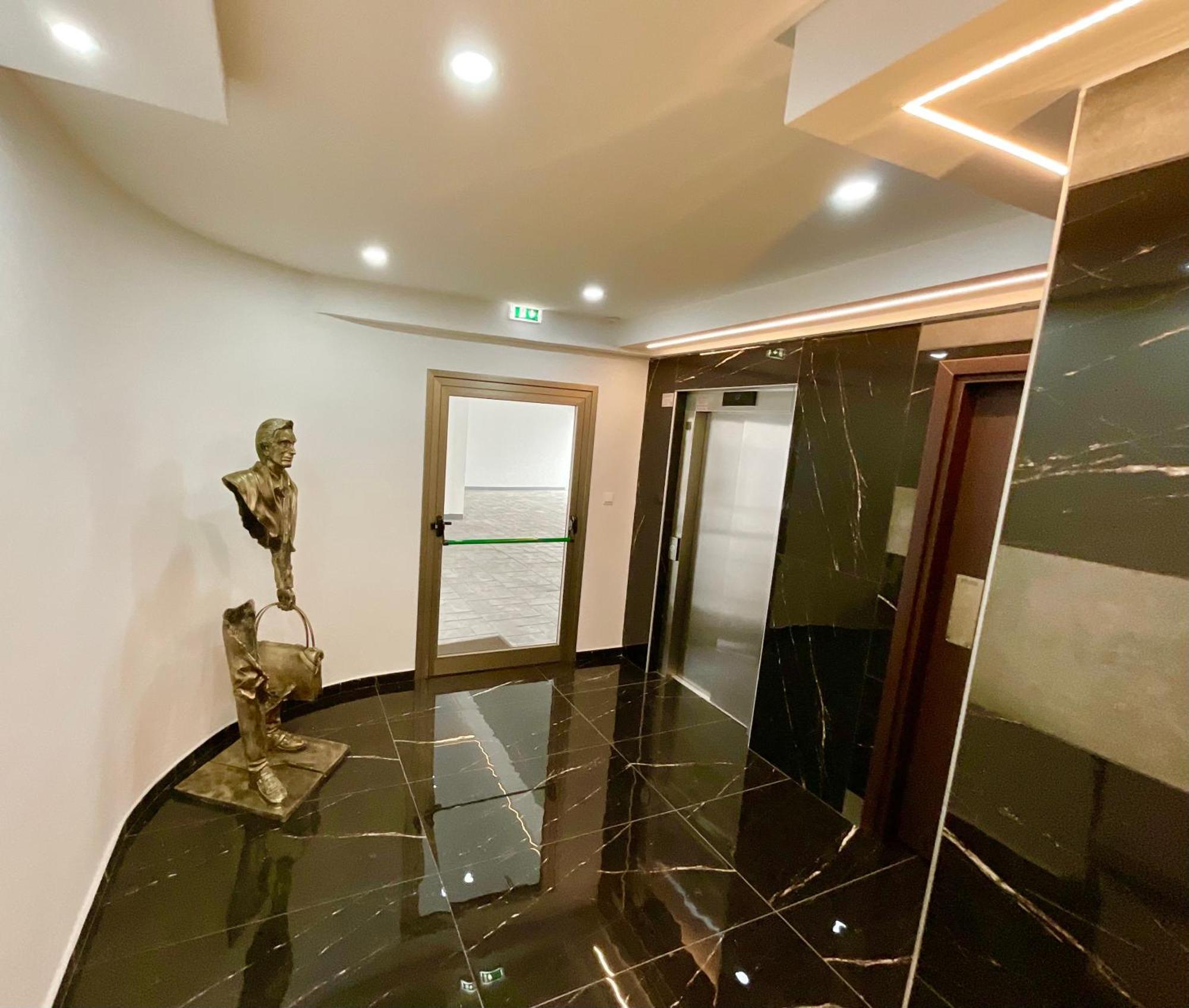 Apartamento Le Voyageur Lárnaca Exterior foto