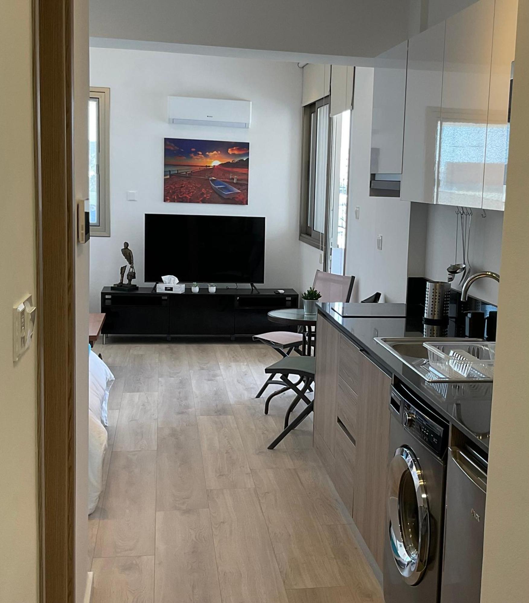 Apartamento Le Voyageur Lárnaca Exterior foto